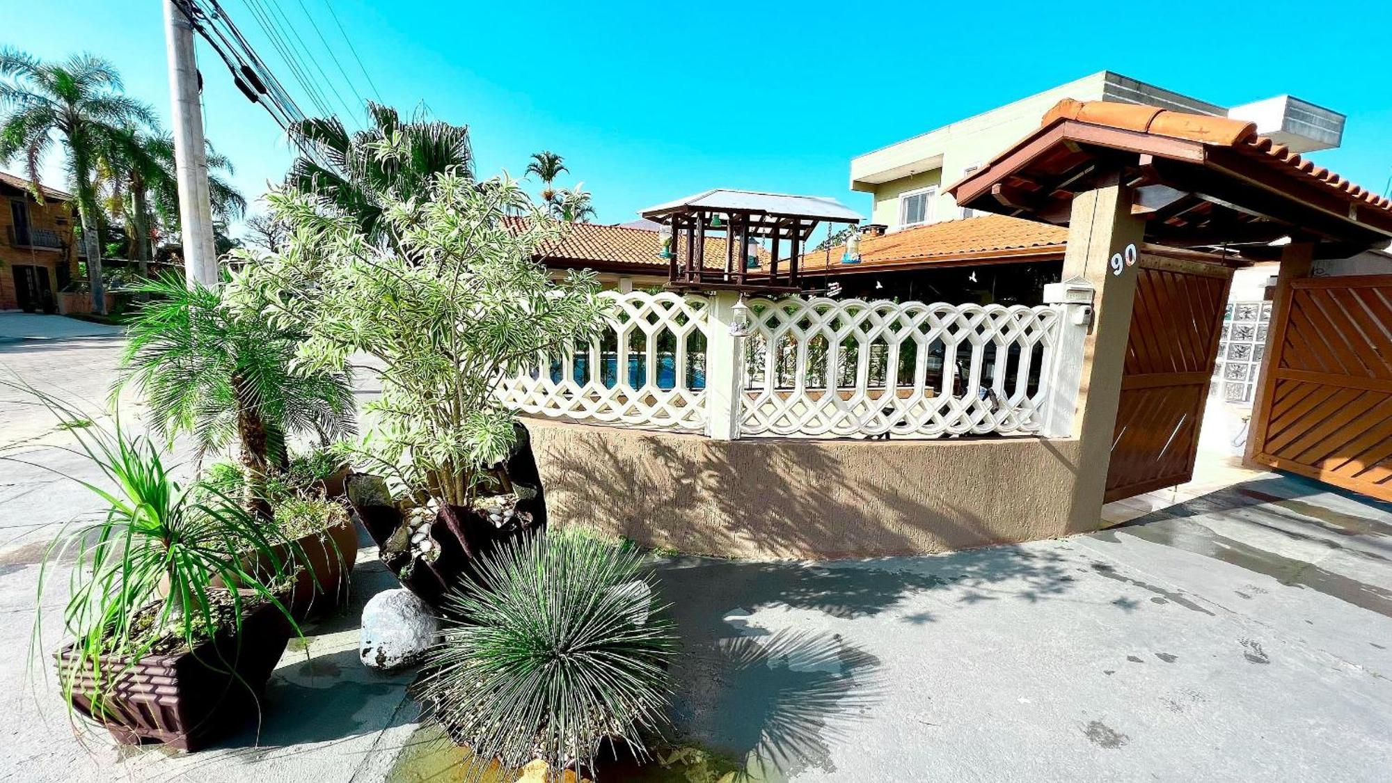 Praia/Piscina Com Hidro /Pebolim/Sinuca E Wi-Fi คารากัวตาตูบา ภายนอก รูปภาพ