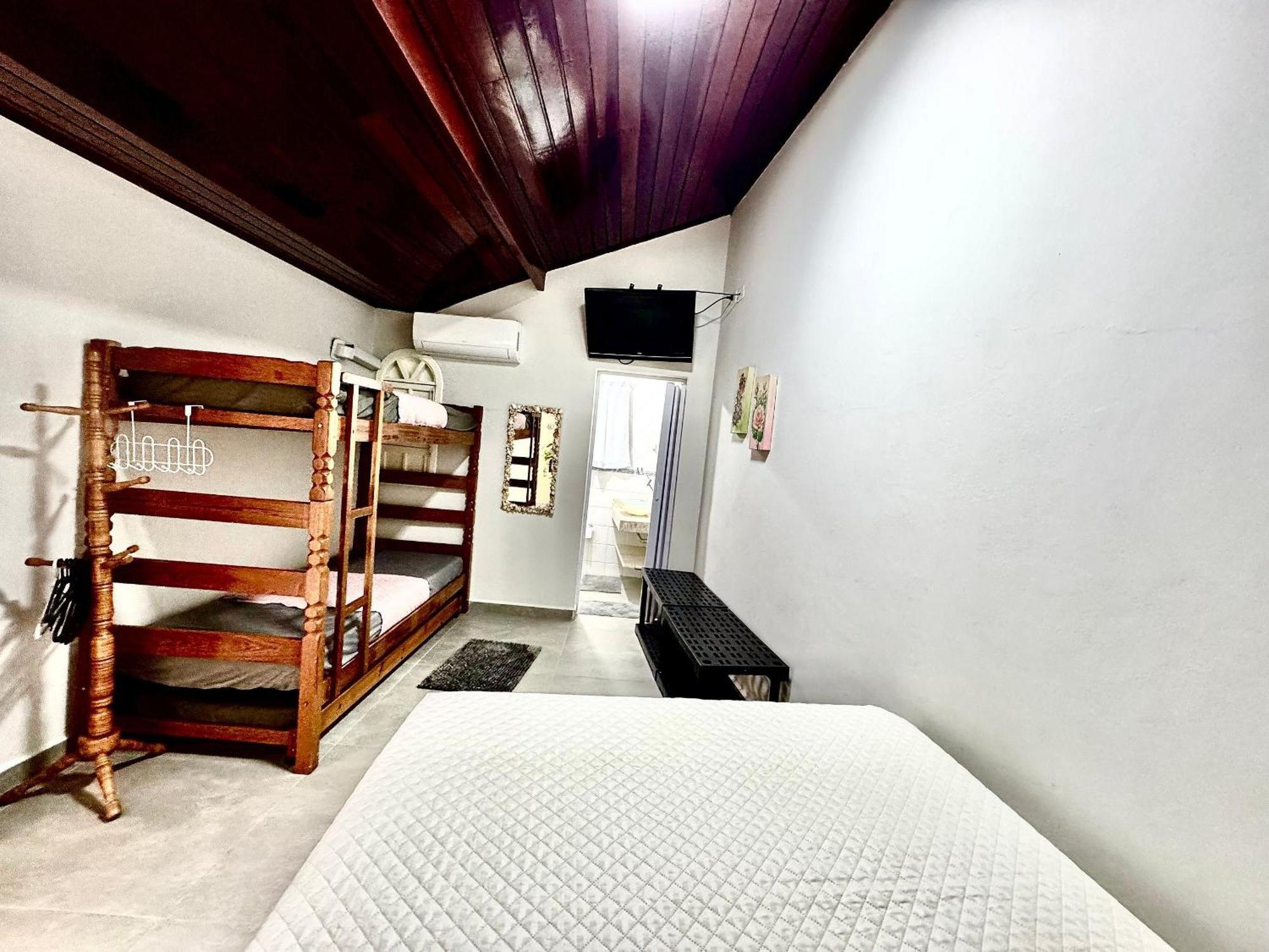 Praia/Piscina Com Hidro /Pebolim/Sinuca E Wi-Fi คารากัวตาตูบา ภายนอก รูปภาพ